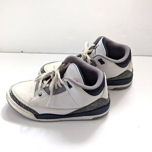 Jordan 3 White and Navy Sneakers